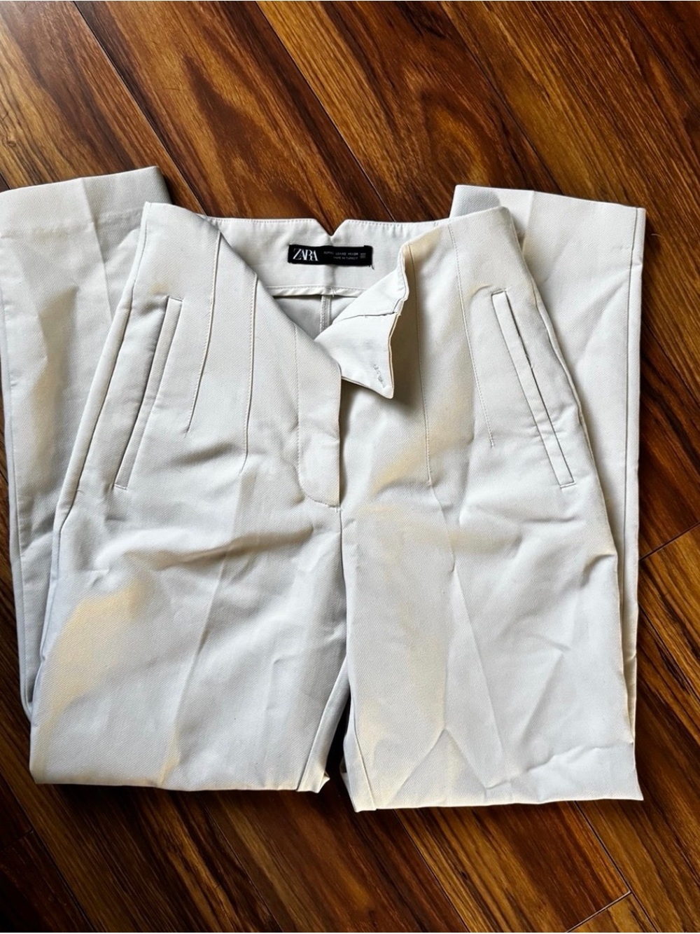 Zara Off-White Tailored Women's Trousers